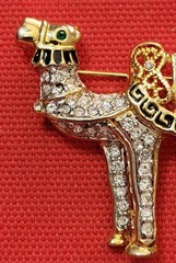 Rhinestone CAMEL Vintage Brooch Pin Statement 1.5 in.x 1.5 in. Gold Tone