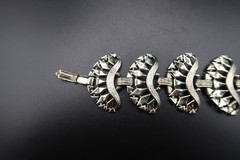 Vtg Mid Century Silver Tone Filigree Crescent Openwork Link Bracelet 8″ Long