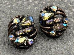 Vintage HOLLYCRAFT Aurora Borealis Crystal Rhinestone Clip-On Earrings Japanned