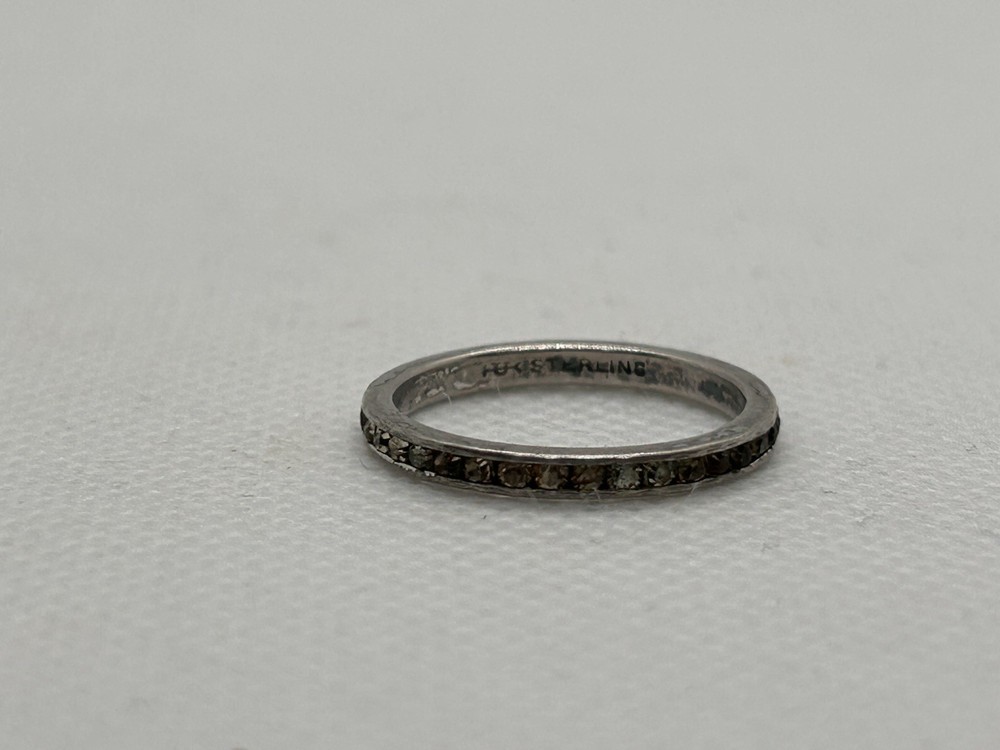 Sterling Silver 925 Channel Set Eternity Ring Sz 6