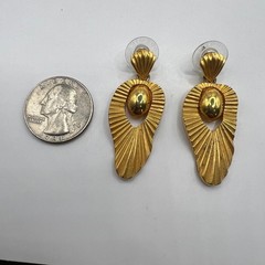 Casual Corner Dangle Pierced Earrings Brushed Shiny Gold Tone Door Knocker Drop