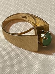 Vintage 14k Yellow Gold Nephrite Mid Century Ring Size 3.75 Weighs 6 Grams