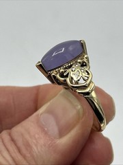 Vtg IWI 10K Yellow Gold Marquise Cut Lavender Jade Ring size 8.5