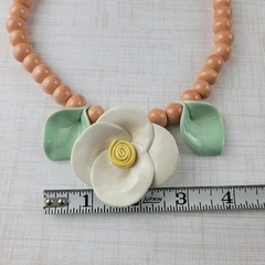 Vintage Flying Colors Multicolor Ceramic Magnolia Flower Necklace 17″