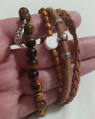 COOL Lot Of Vintage Tribal Jewelry Bone Beads Wood Shells Gemstones Leather Etc