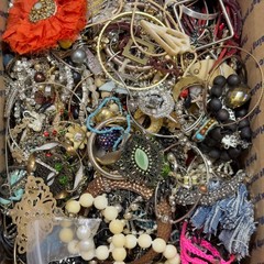 15+ Lbs Vintage To Now Craft Repair Tangled Junk Drawer Jewelry Lot