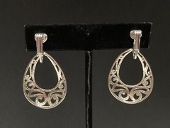 Vintage Jezlaine Fine Sterling Silver Ornate Filgree Scroll Clip Earrings