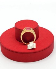 Vtg Sz 8 Ring Sm Pink Cubic Zirconia 18KGE Stackable Fashion Jewelry StySm3