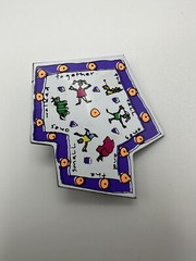 Tall One Small One Walk Together Brooch Pin 4.5cm
