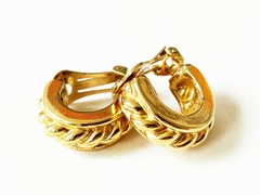 AGATHA PARIS Clip-On Earrings Gold-Tone Rope Twist Demi-Hoop Vintage Signed