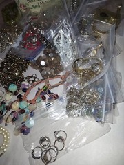 Large Costume Jewelry Lot #3 * APPROX 100 Vintage Pieces * watches bracelets ETC