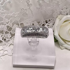 Stunning 925 Sterling Silver CZ Cluster Cocktail Statement Band Ring, size 7.5