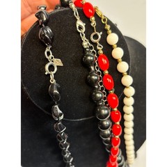 Necklace Lot Sarah Coventry And Others Red Black White Vintage Acrylic Long