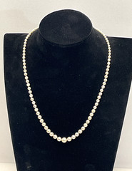 Vintage Graduated Akoya Cultured Pearl Necklace 18.5in 10K Filigree Clasp 14g