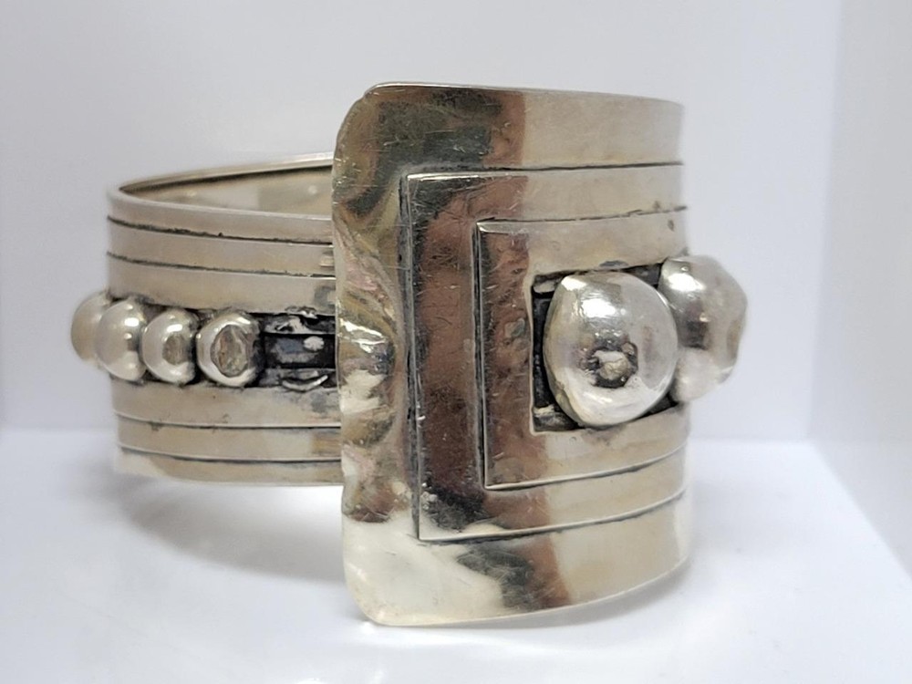 Taxco ERC Sterling Silver Hinged Bangle Bracelet 6.25″ ~ 59.6 g ~ 11-I1057