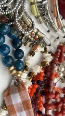 VTG Beaded Large Nice Jewelry Lot Of 40 Necklaces Bracelets Earrings SEE PICS