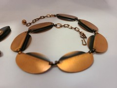 Vtg Copper Red Enamel 1.25″ Ovals Link 15.5″ Necklace Clip On Earrings to Match