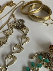 Vintage Jewelry Lot 71 PC Coro Joan Rivers Lisner Trifari Many Signed