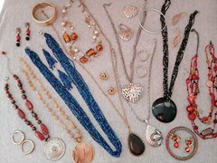 Vintage to Mod costume jewelry mixed lot (#1036)