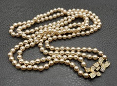 KJL Kenneth Jay Lane Faux Pearl Double Strand Opera 36” Long Necklace Rhinestone