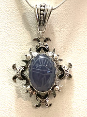 *NEW ITEM*RARE VTG.CARVED EGYPTIAN NAT.BLUE CHALCEDONY SCARAB PENDANT NECKLACE.s