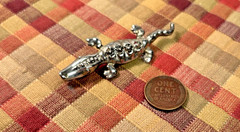 Vintage silver tone alligator brooch 2.5″