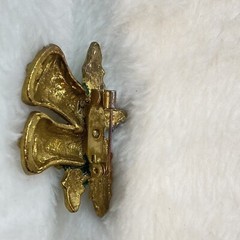 Vintage Christmas Pin Brooch Gold Tone Green Red Enamel Holly Bells Bow