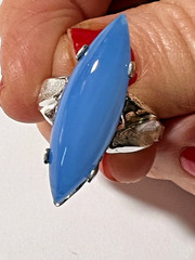 VTG Mid-Century Silver Tone Cocktail Statement Molded Glass Ring Size 7-8 Blue