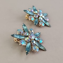Vintage Judy Lee Rhinestone Brooch Clip On Earrings Set Blue Flower Original Box