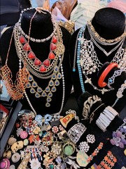 HUGE *REPAIR~HARVEST~CRAFT* Vintage & Costume Jewelry Lot RS * 350+ PCS 14+ Lbs