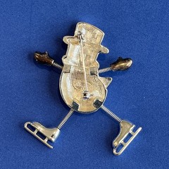 Vintage Christmas Holiday Brooch Pin – Ice Skating Snowman Danecraft Signed Good