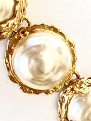 YSL Yves Saint Laurent FAUX BAROQUE PEARL MEDALLION LINKS VTG NECKLACE ~ AS IS
