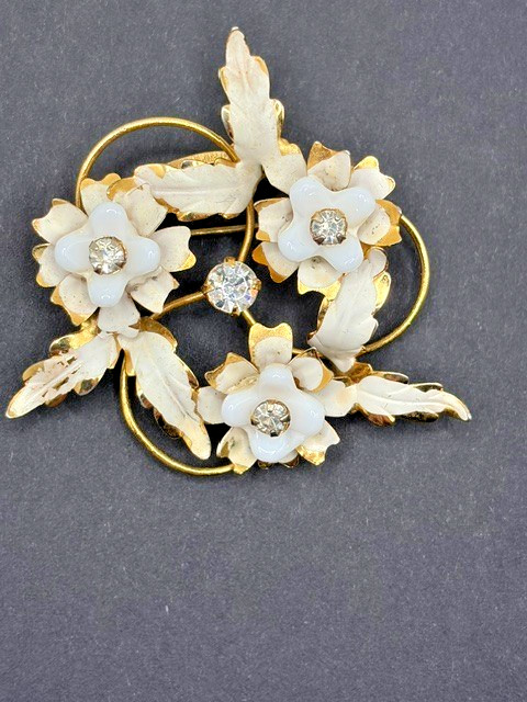 Vintage Austrian White Floral Crystal and Enamel Gold Tone Brooch