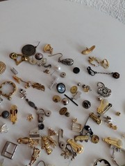 Vintage Modern Post Earring Lot Junk Costume Jewelry For Parts About 100 Pieces