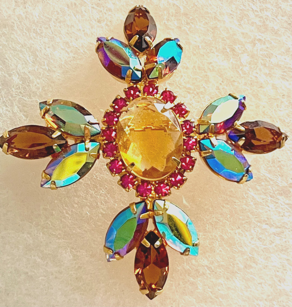VINTAGE Aurora Borealis Rhinestone 2.5″ Brooch Carnival Colors Gold Tone Prongs