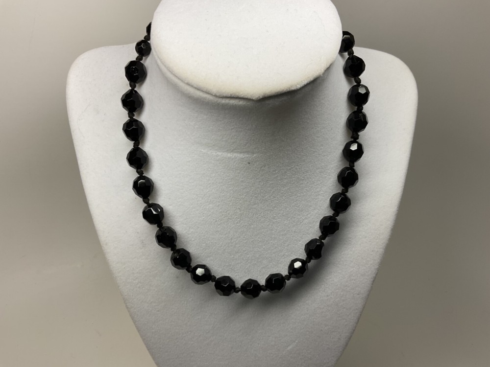 VTG Stamped Made in AUSTRIA Hand Knotted Jet Black Crystal Beaded 16” Necklace