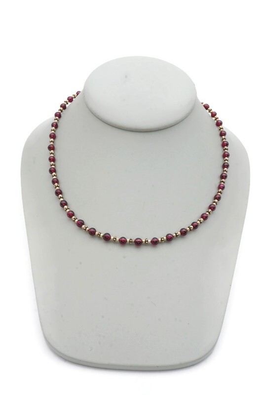 Vintage Sterling Silver 925 Garnet Bead Necklace 17″