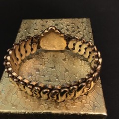 VTG LA MODE “Precious Metal” WWII SWEETHEART EXPANSION STRETCH LOCKET BRACELET