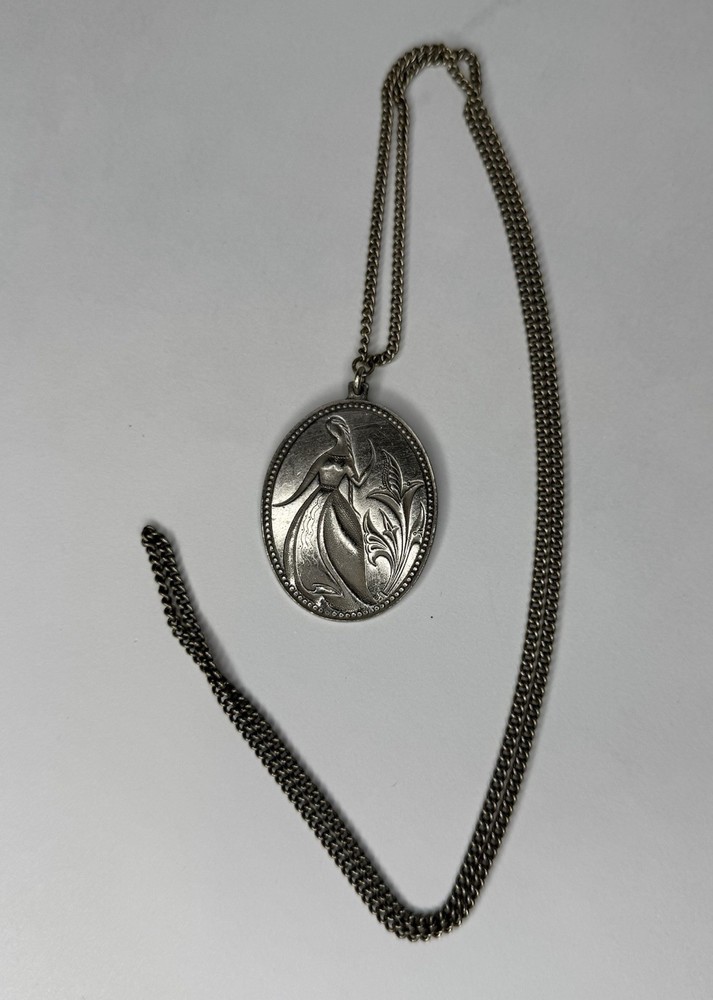 Vintage Silver Tone Necklace “The Girl From Yerevan”