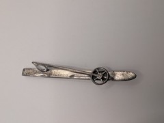 Vintage Beau Sterling Ski & Pole Pin Brooch Skier Gift Winter Sports Beaucraft