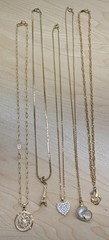 Lot Of 20 Vintage to Now Pendant Necklaces Jewelry