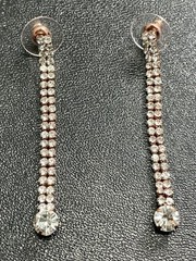 Vintage 2.4” Crystal Rhinestone Rose Gold Colored Metal Dangle Earrings