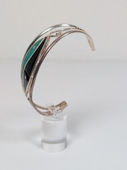 Vtg Alpaca Mexico Cuff Bracelet Crushed Turquoise Inlay Silver Tone 1980s NOS