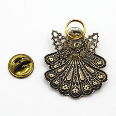 Angel Double Skirt Rhinestone Filled Filigree Wings Gold Tone Pin Lapel Family