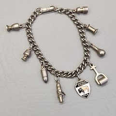 Vintage Enco Charm Bracelet 9 Dangles Buffalo Ranch Shield Silver Tone 7″