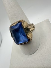 Antique Old VTG 10k Gold Filled Signed Ring SZ11 Blue Glass Damage 9.3gram READ