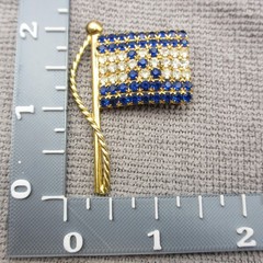 Vintage Honduras Flag Pin Brooch Rhinestone