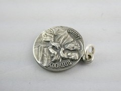 Vintage Silver Filled Saint Anthony Religious Medal Pendant Charm 3.7g 17mm Diam