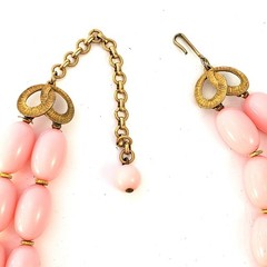 1950s PINK Lucite Oval Beaded Double Stranded Vintage Necklace 16″-18″