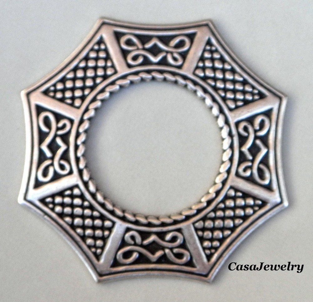 #2096 ANTIQUED .925 STERLING SILVER PLATED CELTIC STYLE OCTAGON W/OPEN CENTER